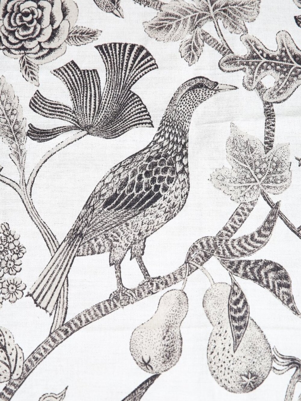 LEE BEHREN Vintage 'Katmandu' Botanical Bird Linen/Cotton Blend Designer Fabric - Picture 5 of 12